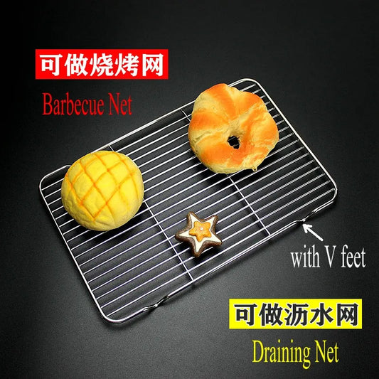 304 Stainless Steel BBQ Grill Mesh Grate – Charcoal Barbecue Rack with V-Feet for Oil Drainage & High Heat Cooking