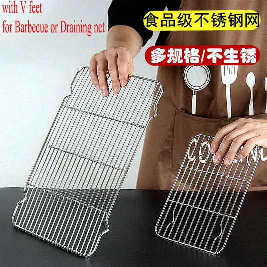 304 Stainless Steel BBQ Grill Mesh Grate – Charcoal Barbecue Rack with V-Feet for Oil Drainage & High Heat Cooking